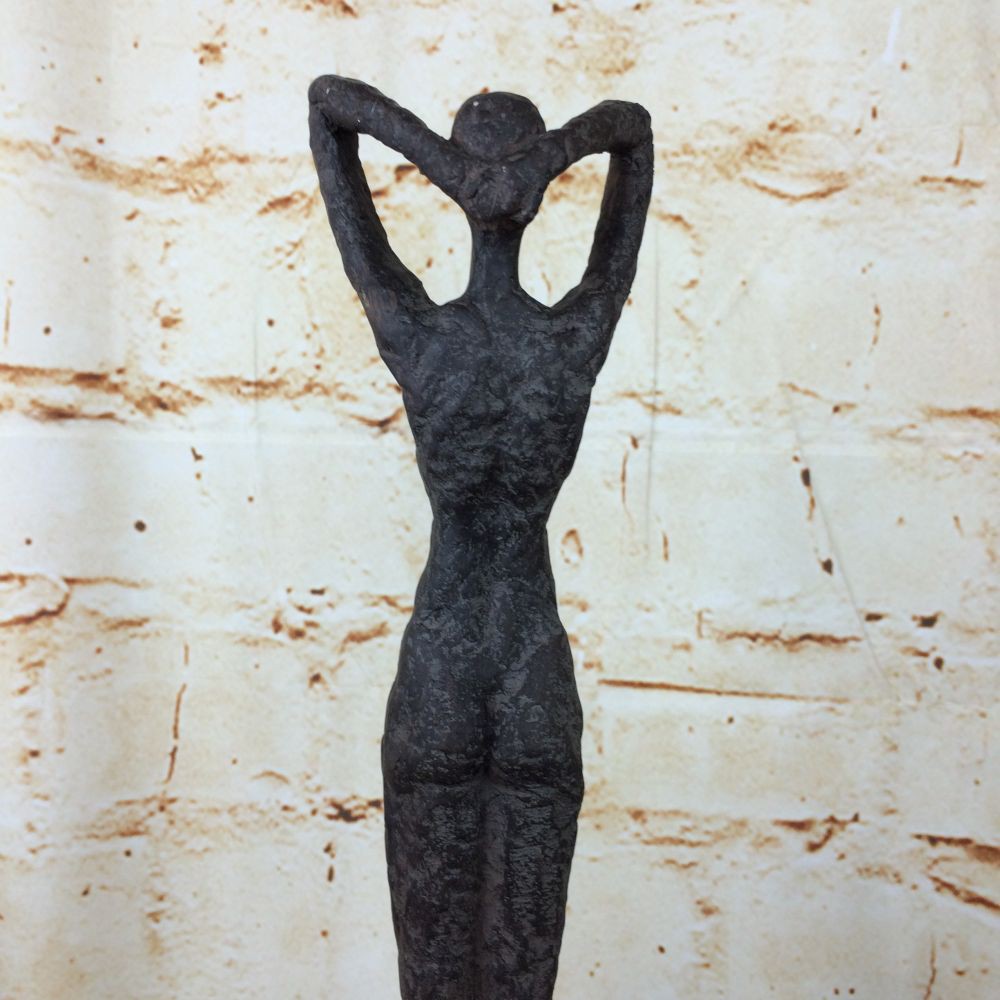 Frauen-Skulptur " Hilda"