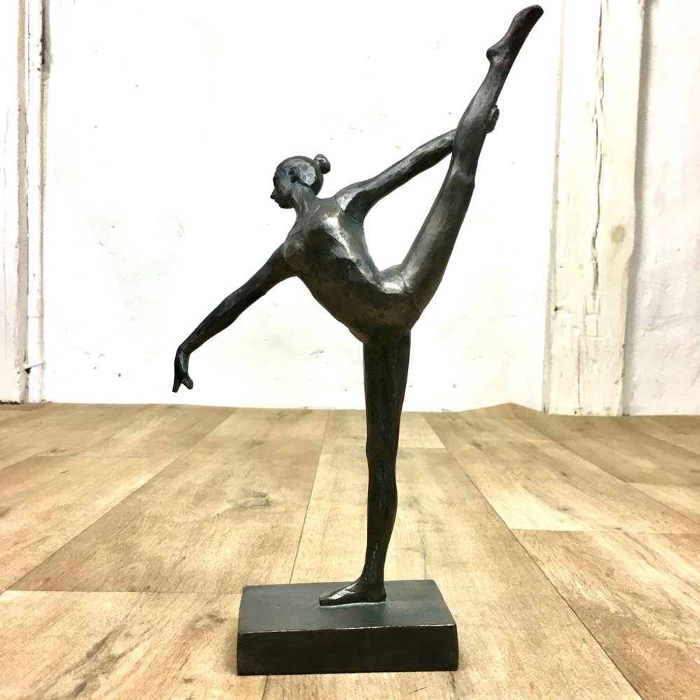 Ballerina  Tänzerin Skulptur / Bronzeoptik