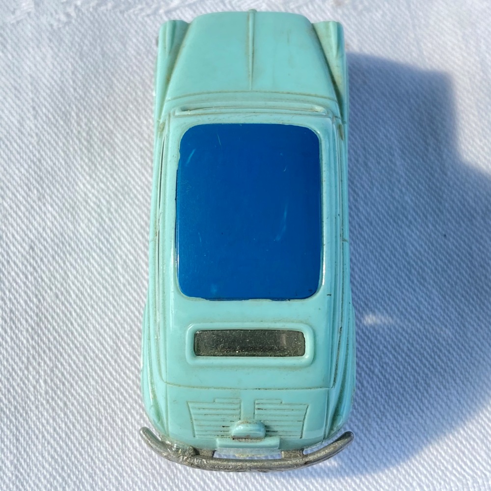 Fiat 600 Dach blau Siku / Plastik 50/60er Jahre V49-Serie / Farbe hellblau