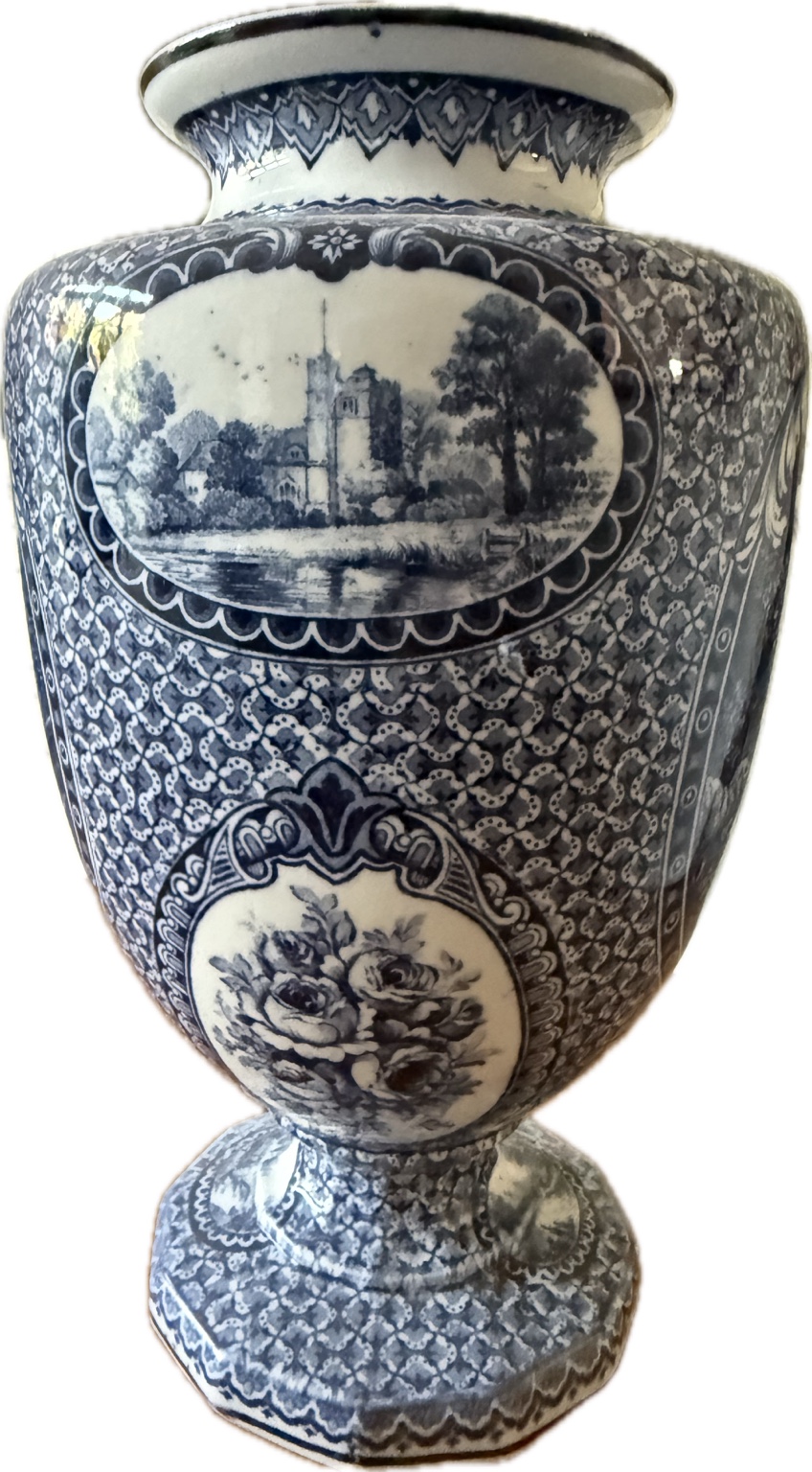 Antike Porzellanvase von Franz Anton Mehlem Bonn – Decor L.XVI. | WUNDERBAAReS.de
