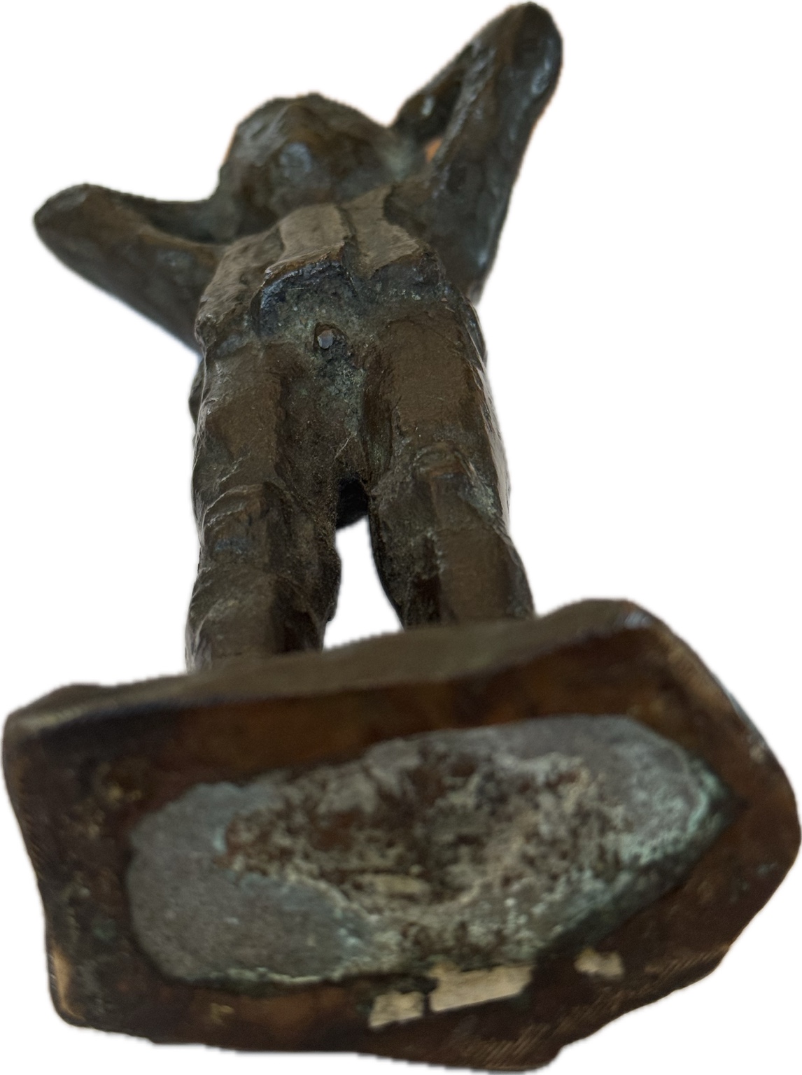 Curt Beckmann Bronze Skulptur „Stehender Junge“ – Moderne Bronzeplastik