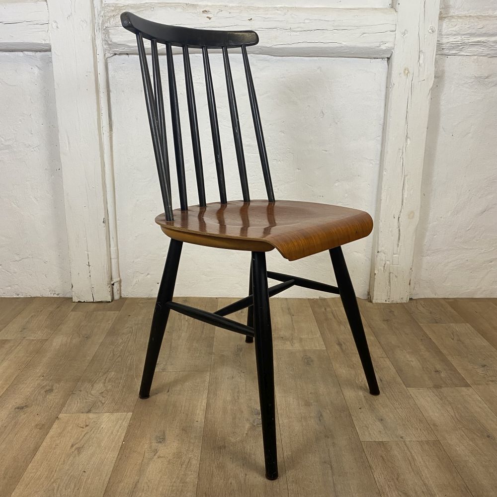 Stuhl aus den 60er Jahren / Danish Design / Teakholz