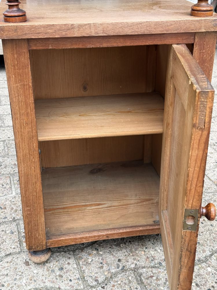 Antiker Nachtschrank Gründerzeit um 1880 – Marmorplatte – DIY / unrestauriert