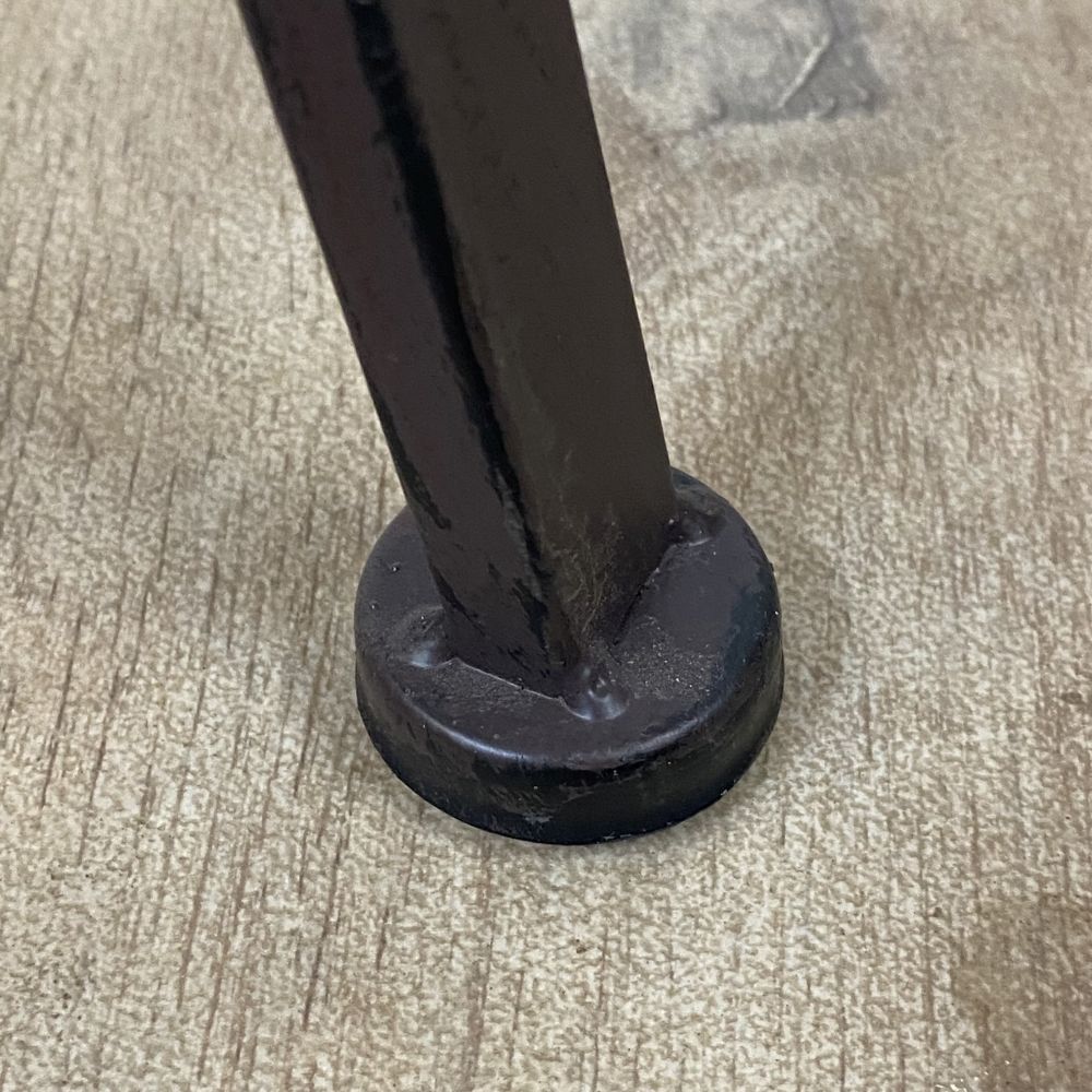 Stehtafel / Klapptafel aus Metall im VINTAGE-LOOK dunkelrostfarbend lackiert