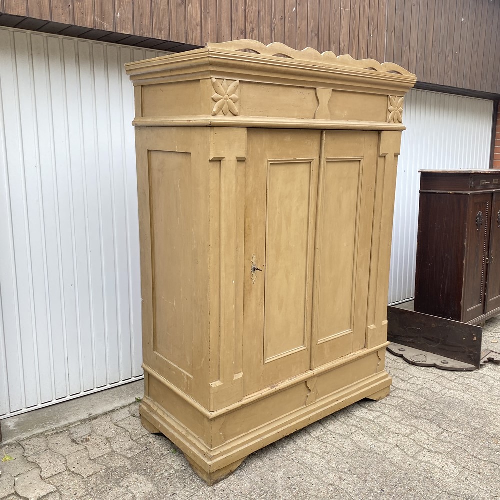 Kleiderschrank 1 türig / Weichholz / antik
