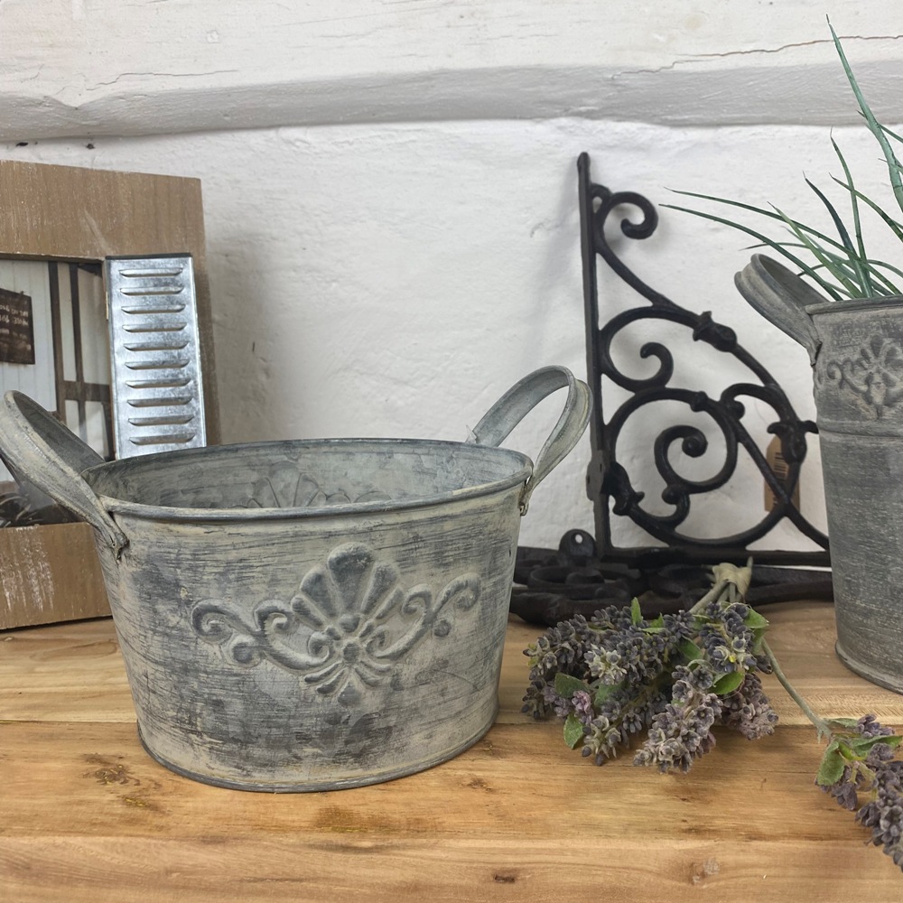 IMG_E1793 Übertopf / Pflanztopf "BERINOI" / Zinkblech